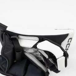 CCM Axis 2.9 Senior Goalie Blocker -Ccm Shop ccm blockers ccm axis 2 9 senior goalie blocker 29103584575554