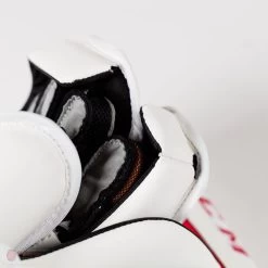 CCM Extreme Flex 4 Pro Senior Goalie Blocker -Ccm Shop ccm blockers ccm extreme flex 4 pro senior goalie blocker 4784673652802