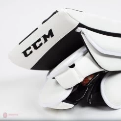 CCM Extreme Flex E4.9 Senior Goalie Blocker - Source Exclusive 19 CCM Extreme Flex E4.9 Senior Goalie Blocker - Source Exclusive -Ccm Shop ccm blockers ccm extreme flex e4 9 senior goalie blocker source exclusive 5311111266370
