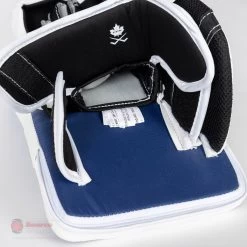 CCM Extreme Flex E5.5 Junior Goalie Blocker -Ccm Shop ccm blockers ccm extreme flex e5 5 junior goalie blocker 27988469252162