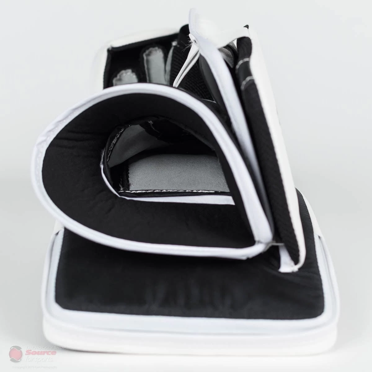 CCM Premier P2.5 Junior Goalie Blocker - Source Exclusive 7 CCM Premier P2.5 Junior Goalie Blocker - Source Exclusive - Image 5