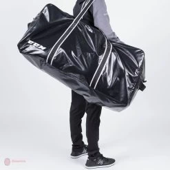 CCM Pro Senior Goalie Carry Bag 21 CCM Pro Senior Goalie Carry Bag -Ccm Shop ccm carry goalie bags ccm pro senior goalie carry bag 4527091908674