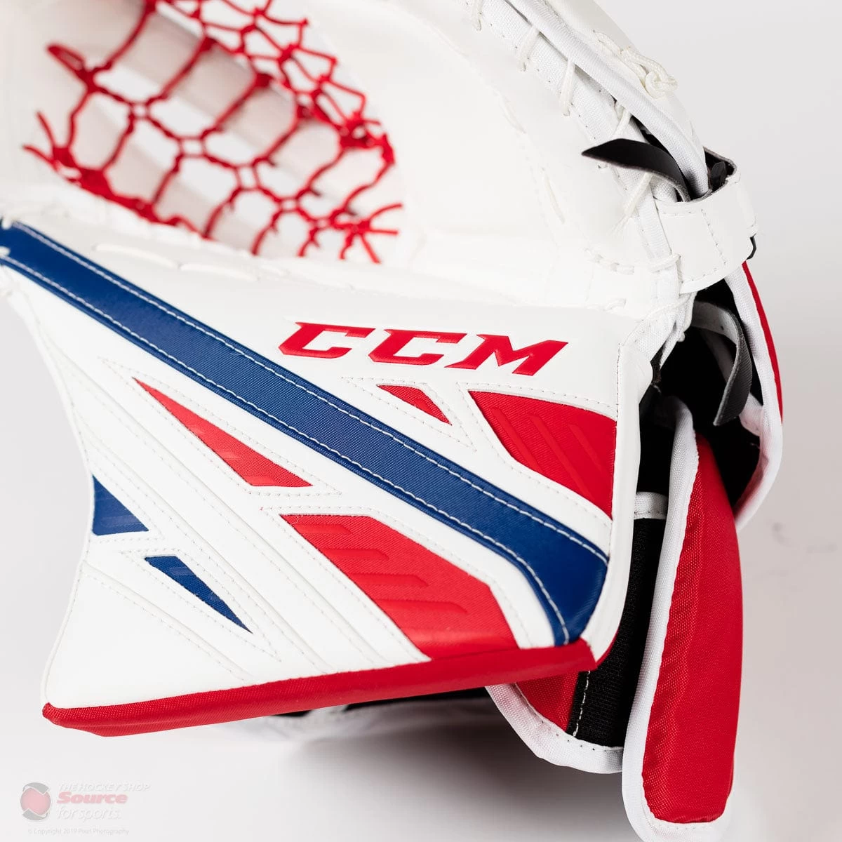 CCM Extreme Flex 4 Pro Senior Goalie Catcher 4 CCM Extreme Flex 4 Pro Senior Goalie Catcher - Image 2