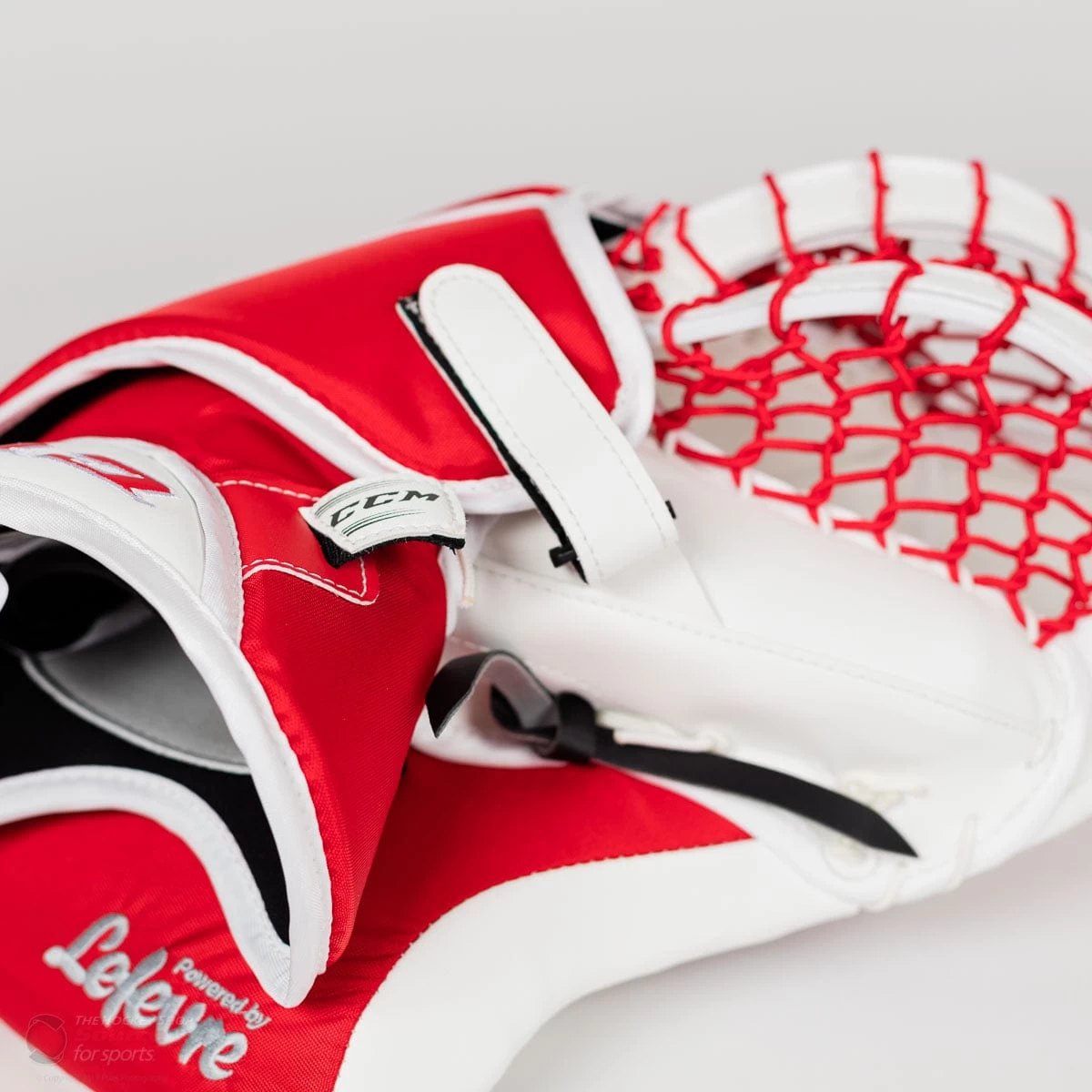 CCM Extreme Flex 4 Pro Senior Goalie Catcher 12 CCM Extreme Flex 4 Pro Senior Goalie Catcher - Image 10