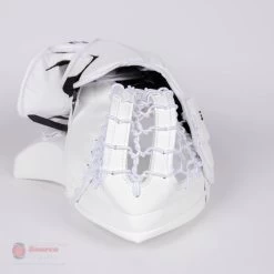 CCM Extreme Flex 5 Senior Goalie Catcher - 590 Break Angle -Ccm Shop ccm catchers ccm extreme flex 5 senior goalie catcher 590 break angle white regular 28235111432258