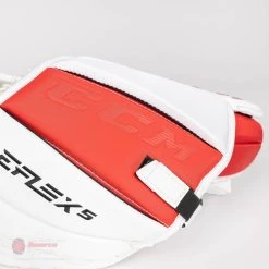 CCM Extreme Flex 5 Senior Goalie Catcher - 600 Break Angle 25 CCM Extreme Flex 5 Senior Goalie Catcher - 600 Break Angle -Ccm Shop ccm catchers ccm extreme flex 5 senior goalie catcher 600 break angle 27972556357698