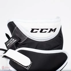 CCM Extreme Flex E4.5 Junior Goalie Catcher - Source Exclusive 27 CCM Extreme Flex E4.5 Junior Goalie Catcher - Source Exclusive -Ccm Shop ccm catchers ccm extreme flex e4 5 junior goalie catcher source exclusive 5323872206914