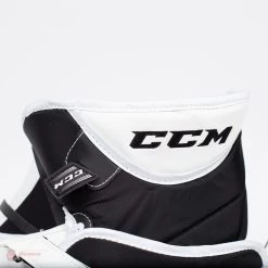 CCM Extreme Flex E4.9 Senior Goalie Catcher - Source Exclusive -Ccm Shop ccm catchers ccm extreme flex e4 9 senior goalie catcher source exclusive 5323924996162