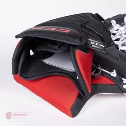 CCM Extreme Flex E5.5 Junior Goalie Catcher - Source Exclusive -Ccm Shop ccm catchers ccm extreme flex e5 5 junior goalie catcher source exclusive 28235119165506