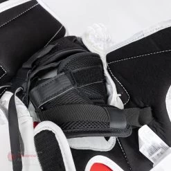 CCM Extreme Flex E5.5 Senior Goalie Catcher 29 CCM Extreme Flex E5.5 Senior Goalie Catcher -Ccm Shop ccm catchers ccm extreme flex e5 5 senior goalie catcher 27988515848258