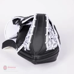 CCM Extreme Flex E5.9 Intermediate Goalie Catcher - Source Exclusive 21 CCM Extreme Flex E5.9 Intermediate Goalie Catcher - Source Exclusive -Ccm Shop ccm catchers ccm extreme flex e5 9 intermediate goalie catcher source exclusive 28235136106562