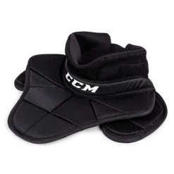 CCM 900 Junior Goalie Neck Guard