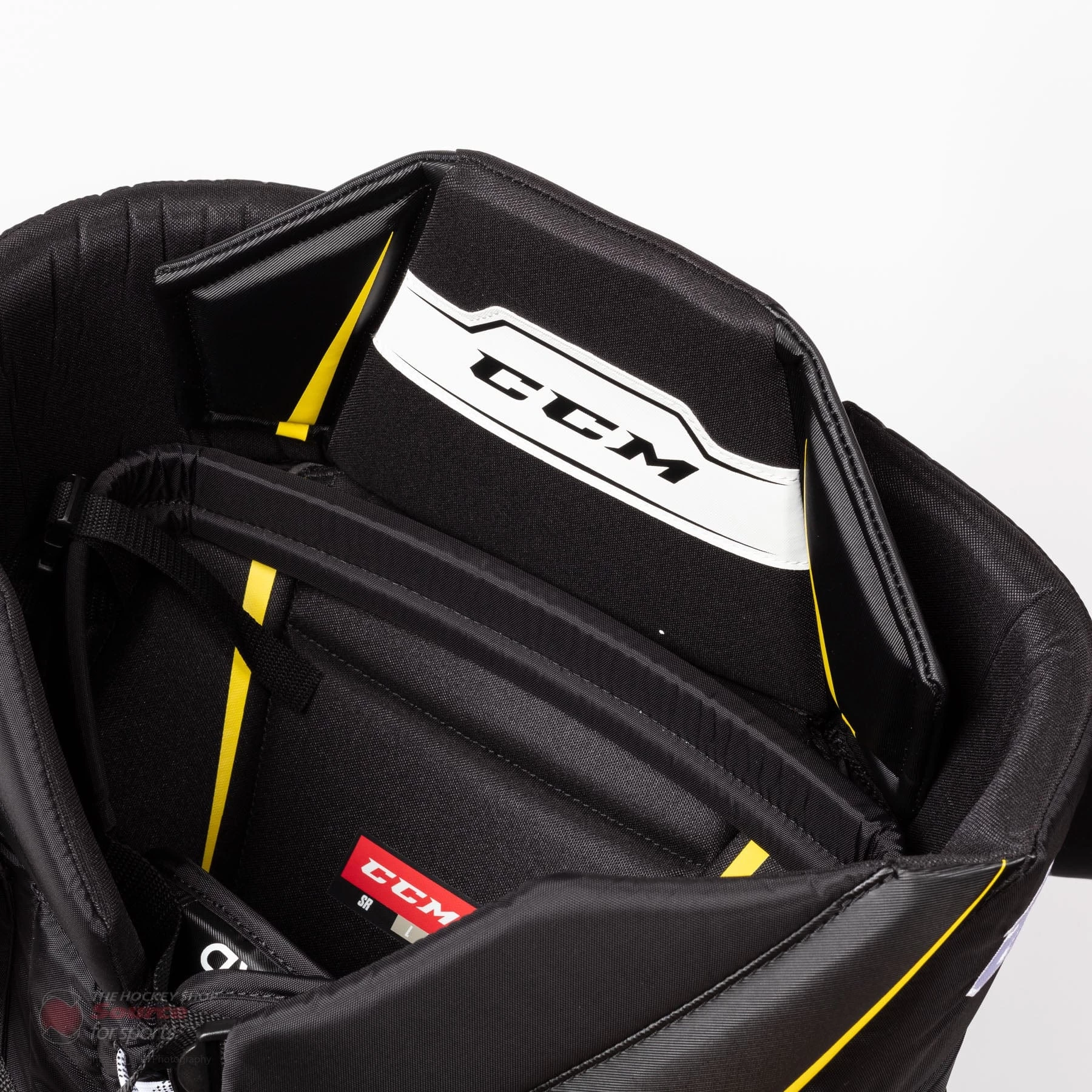 CCM Axis A1.9 Intermediate Goalie Pants 10 CCM Axis A1.9 Intermediate Goalie Pants - Image 8