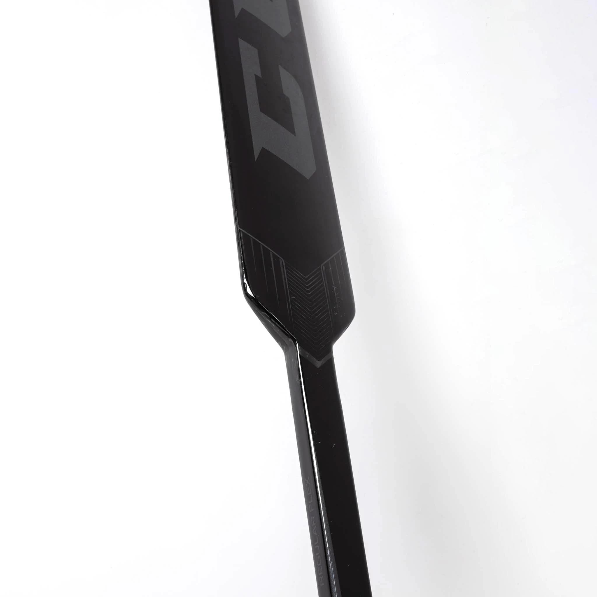 CCM Axis 1.5 Intermediate Goalie Stick 9 CCM Axis 1.5 Intermediate Goalie Stick - Image 7