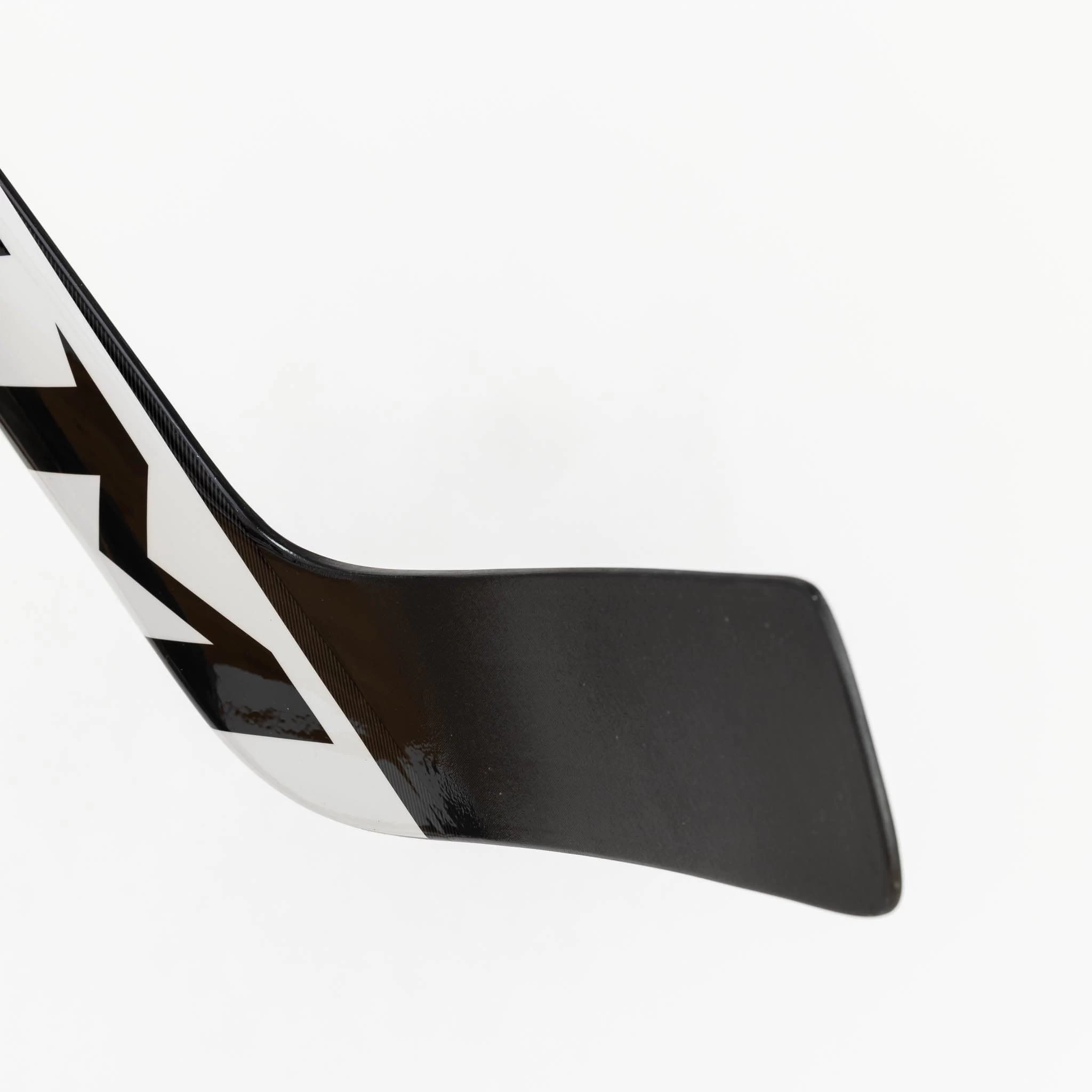 CCM Extreme Flex E5.5 Senior Goalie Stick 14 CCM Extreme Flex E5.5 Senior Goalie Stick - Image 12