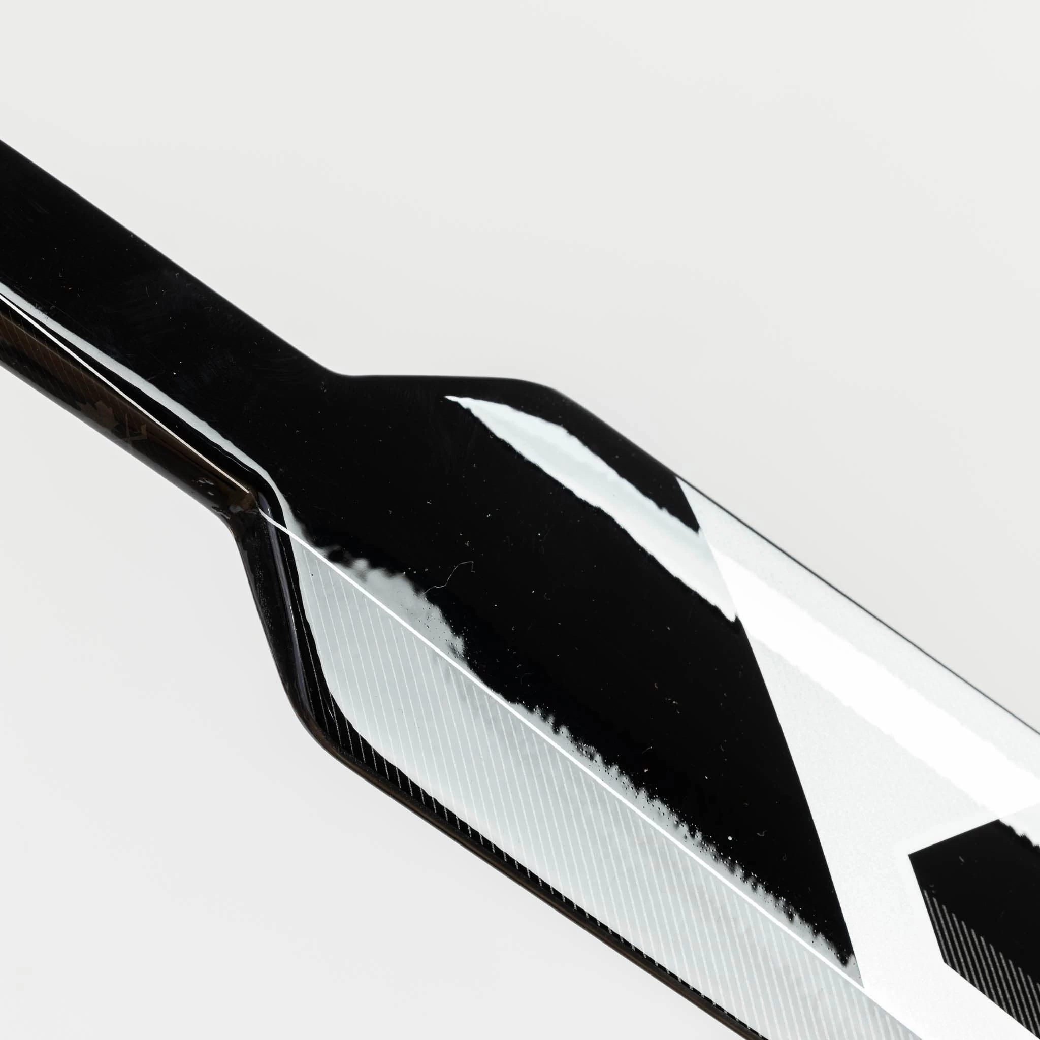 CCM Extreme Flex E5.5 Senior Goalie Stick 6 CCM Extreme Flex E5.5 Senior Goalie Stick - Image 4