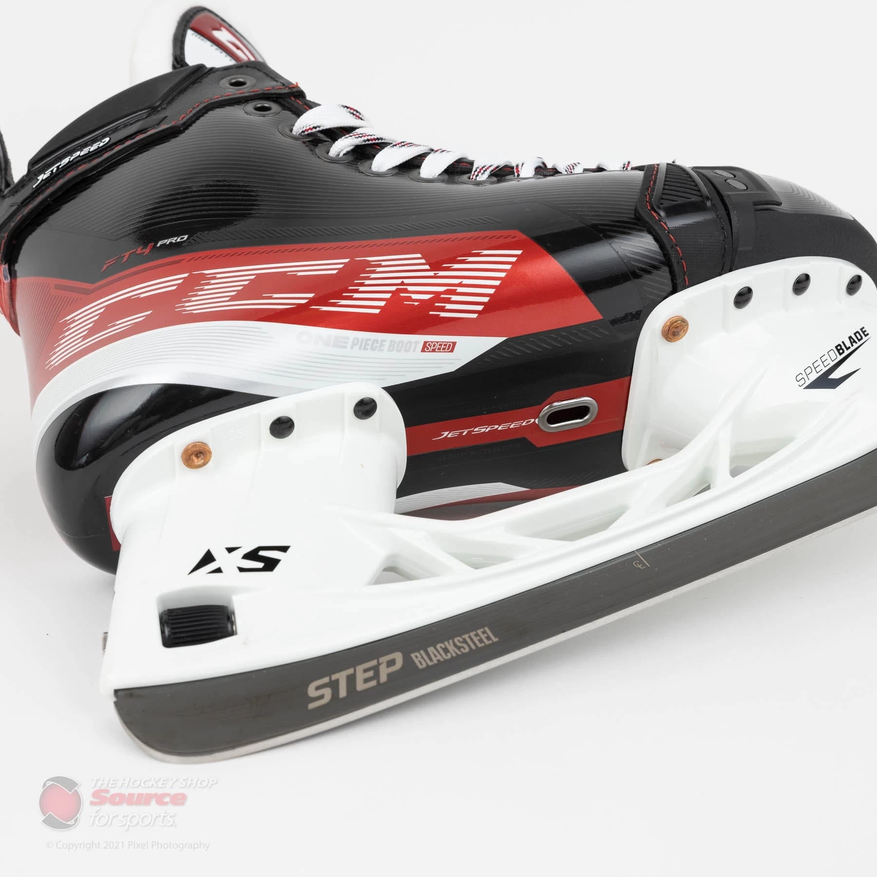 CCM Jetspeed FT4 Pro Intermediate Hockey Skates 5 CCM Jetspeed FT4 Pro Intermediate Hockey Skates - Image 3