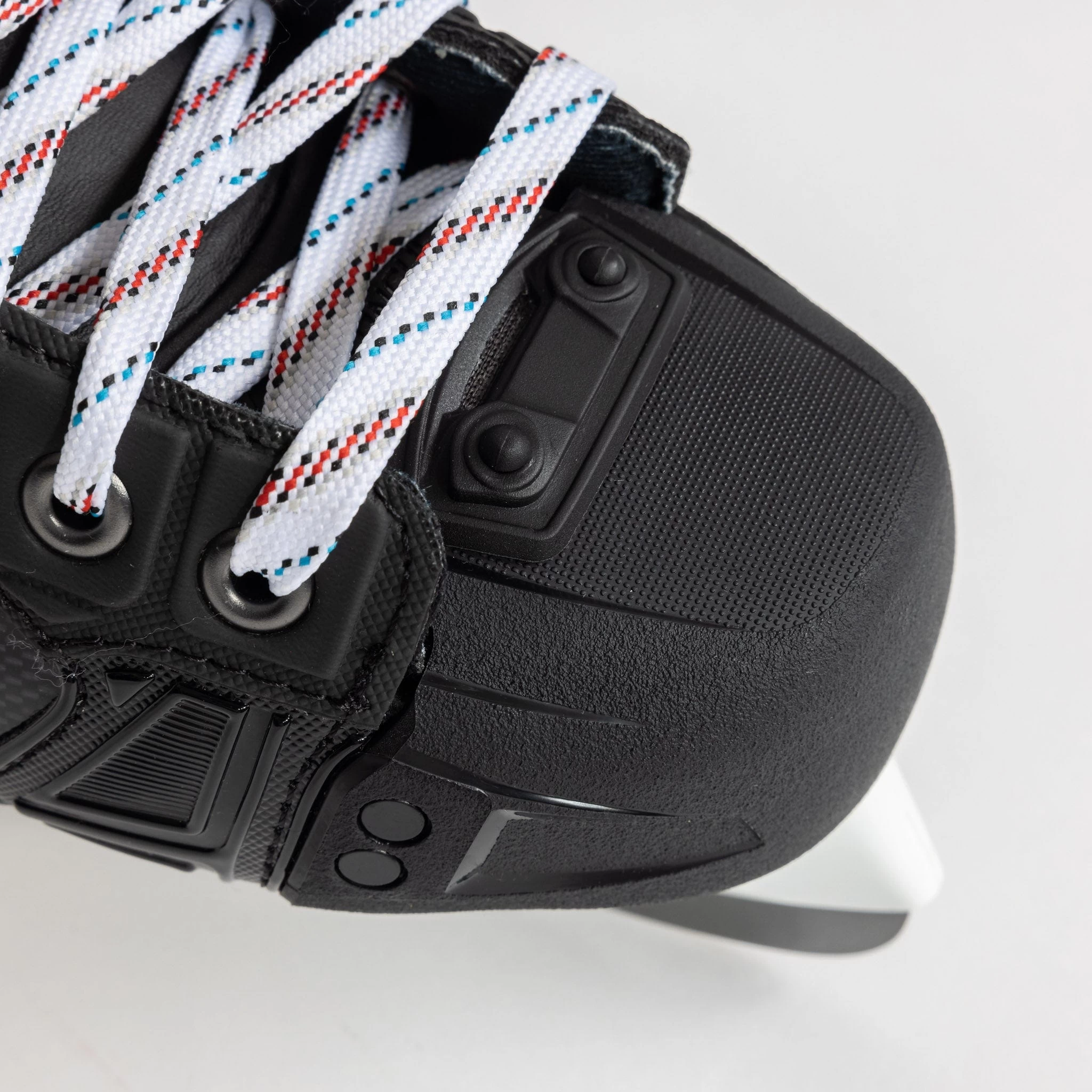 CCM Jetspeed FT6 Pro Junior Hockey Skates 9 CCM Jetspeed FT6 Pro Junior Hockey Skates - Image 7