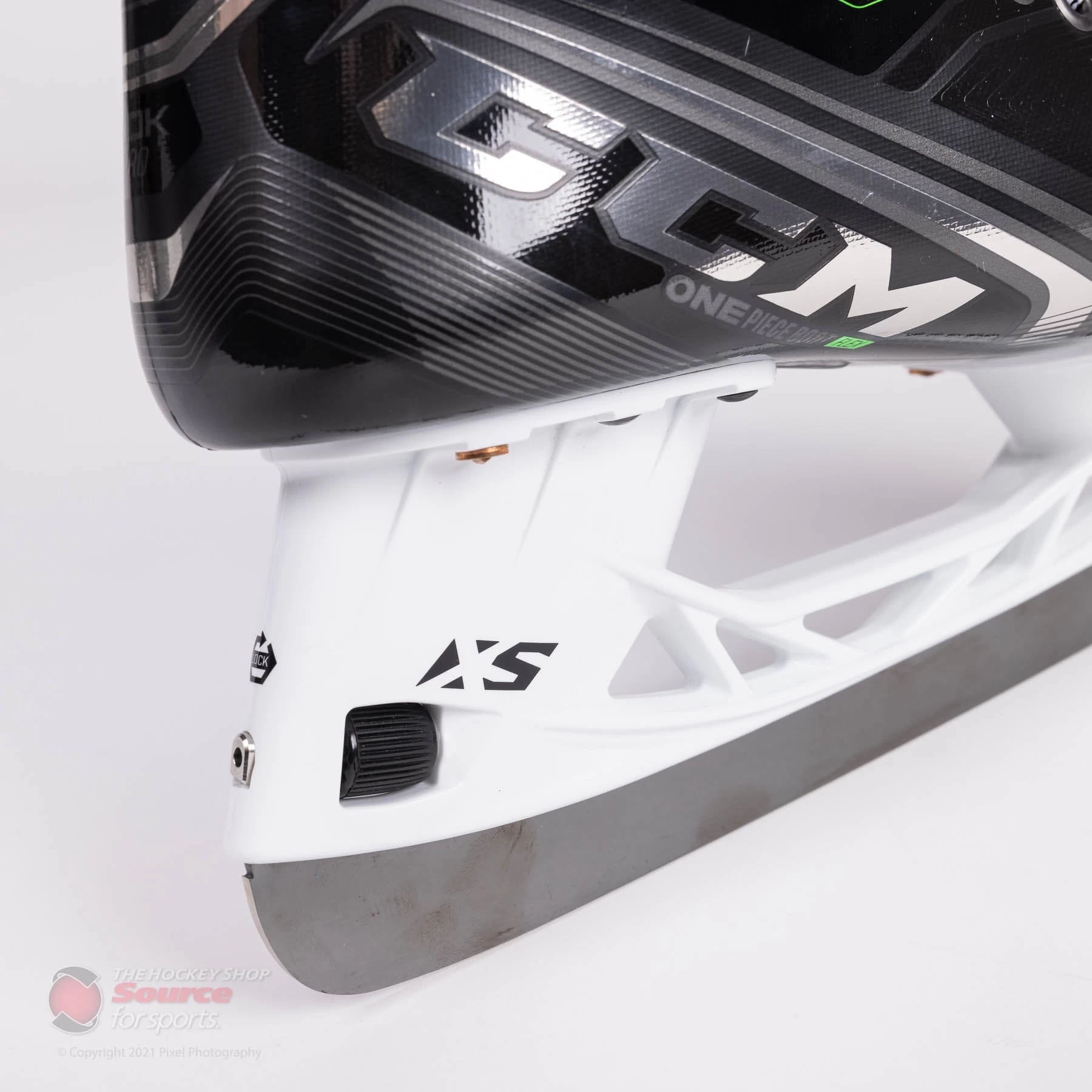 CCM RIBCOR 100K Pro Senior Hockey Skates 5 CCM RIBCOR 100K Pro Senior Hockey Skates - Image 3