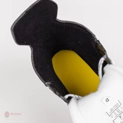 CCM Super Tacks 9350 Junior Hockey Skates 19 CCM Super Tacks 9350 Junior Hockey Skates -Ccm Shop ccm hockey skates ccm super tacks 9350 junior hockey skates 14186512777282