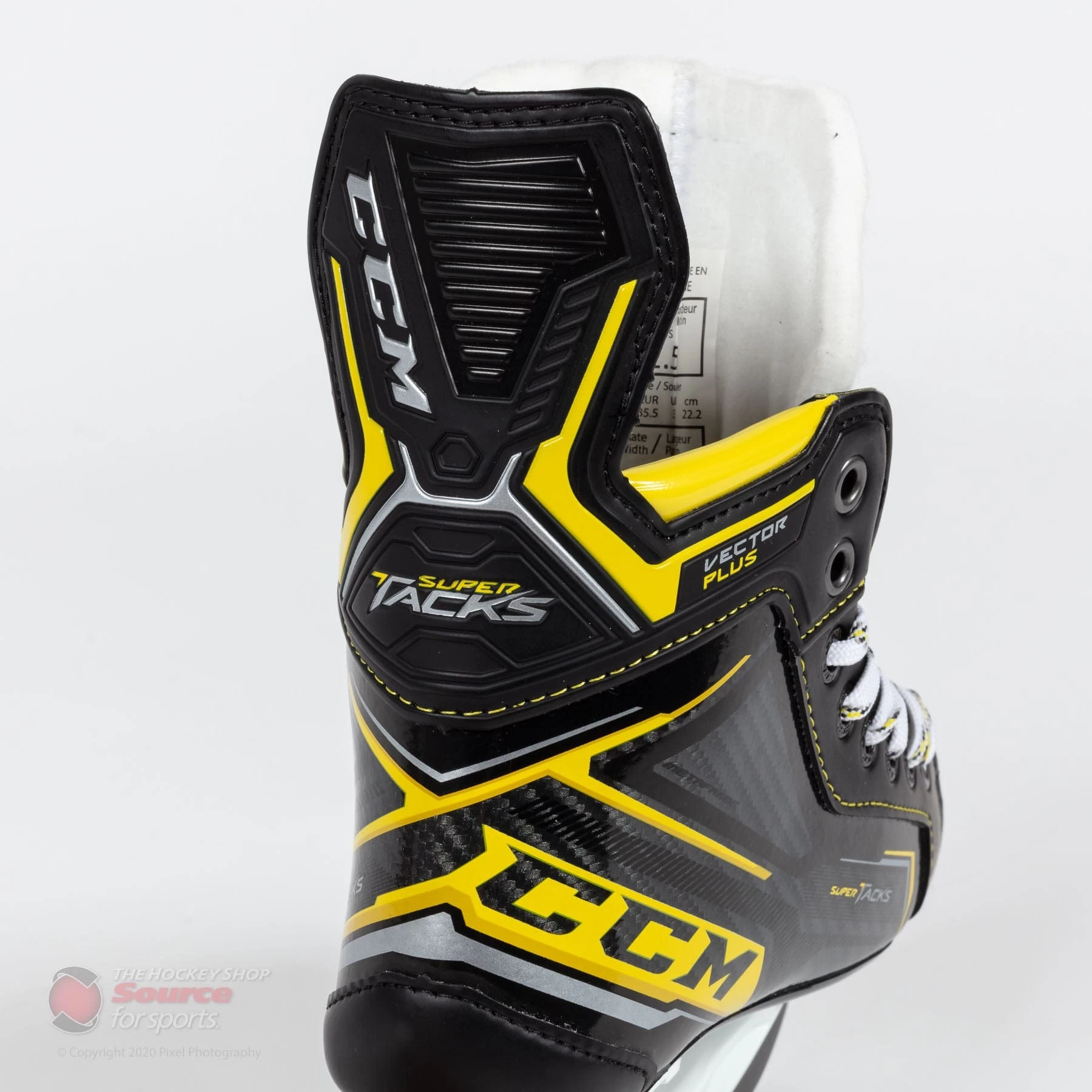 CCM Super Tacks Vector Plus Junior Hockey Skates (2020) 4 CCM Super Tacks Vector Plus Junior Hockey Skates (2020) - Image 2