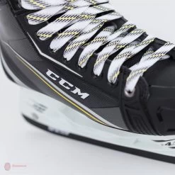 CCM Tacks 9090 Junior Hockey Skates 26 CCM Tacks 9090 Junior Hockey Skates -Ccm Shop ccm hockey skates ccm tacks 9090 junior hockey skates 4566115811394