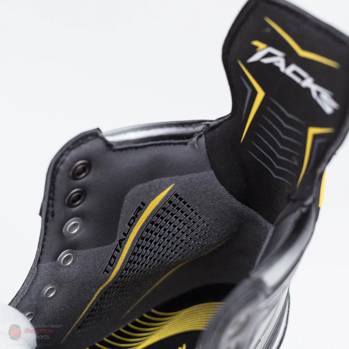CCM Tacks 9090 Junior Hockey Skates 16 CCM Tacks 9090 Junior Hockey Skates - Image 14