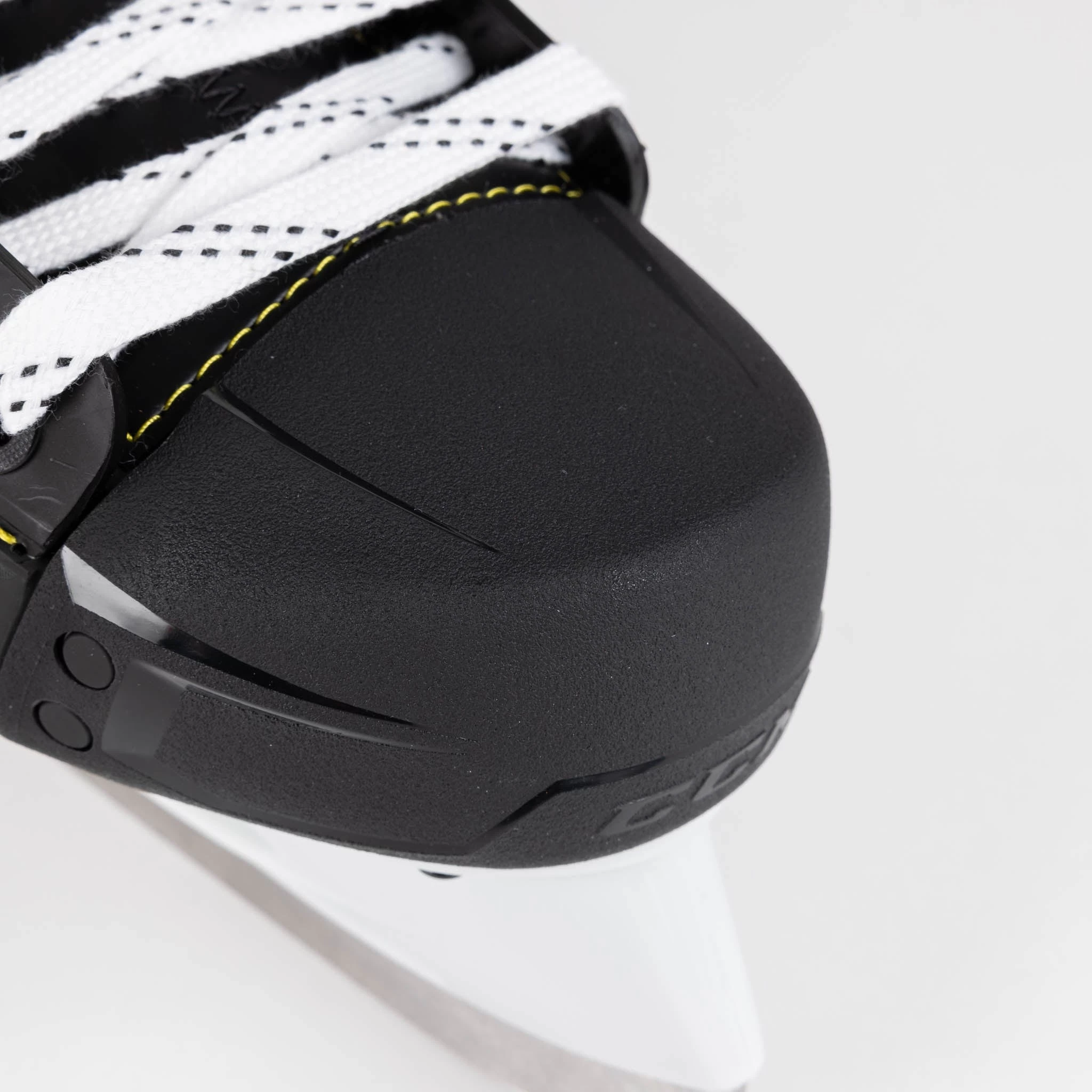 CCM Tacks AS550 Junior Hockey Skates 11 CCM Tacks AS550 Junior Hockey Skates - Image 9
