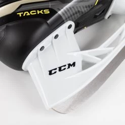 CCM Tacks AS560 Junior Hockey Skates -Ccm Shop ccm hockey skates ccm tacks as560 junior hockey skates 29106041782338