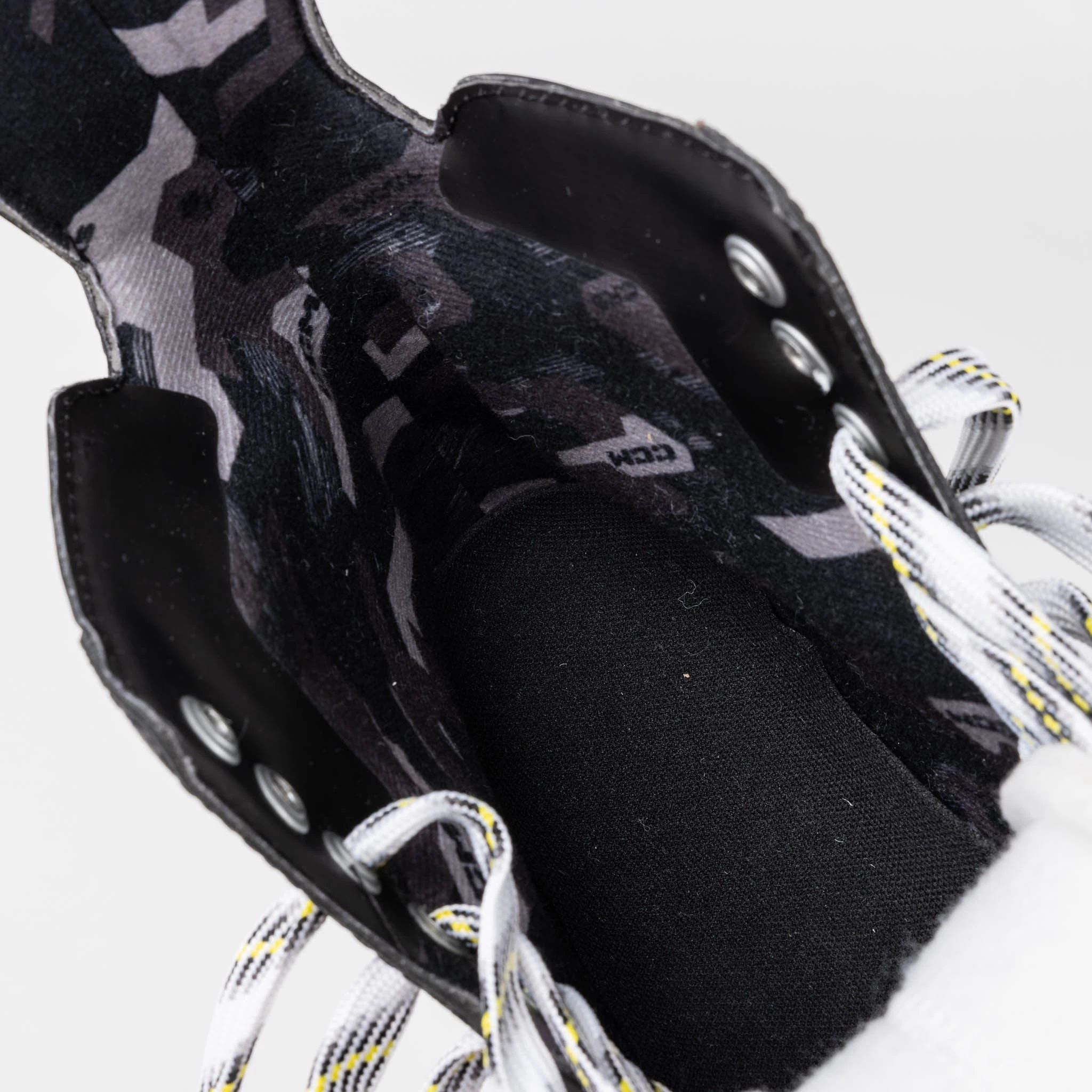 CCM Tacks AS570 Senior Hockey Skates 16 CCM Tacks AS570 Senior Hockey Skates - Image 14