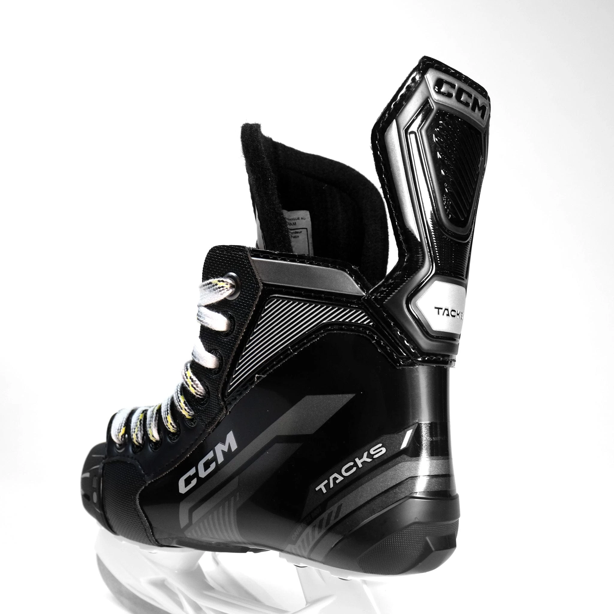 CCM Tacks Vector Junior Hockey Skates 7 CCM Tacks Vector Junior Hockey Skates - Image 5