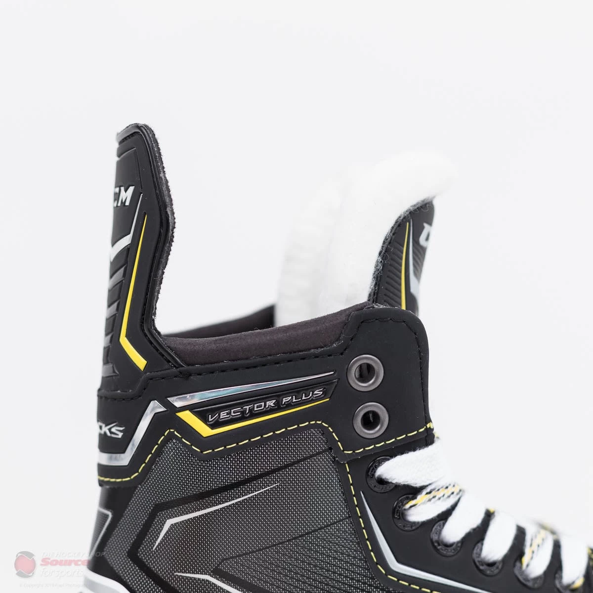 CCM Tacks Vector Plus Senior Hockey Skates (2018) 8 CCM Tacks Vector Plus Senior Hockey Skates (2018) - Image 6