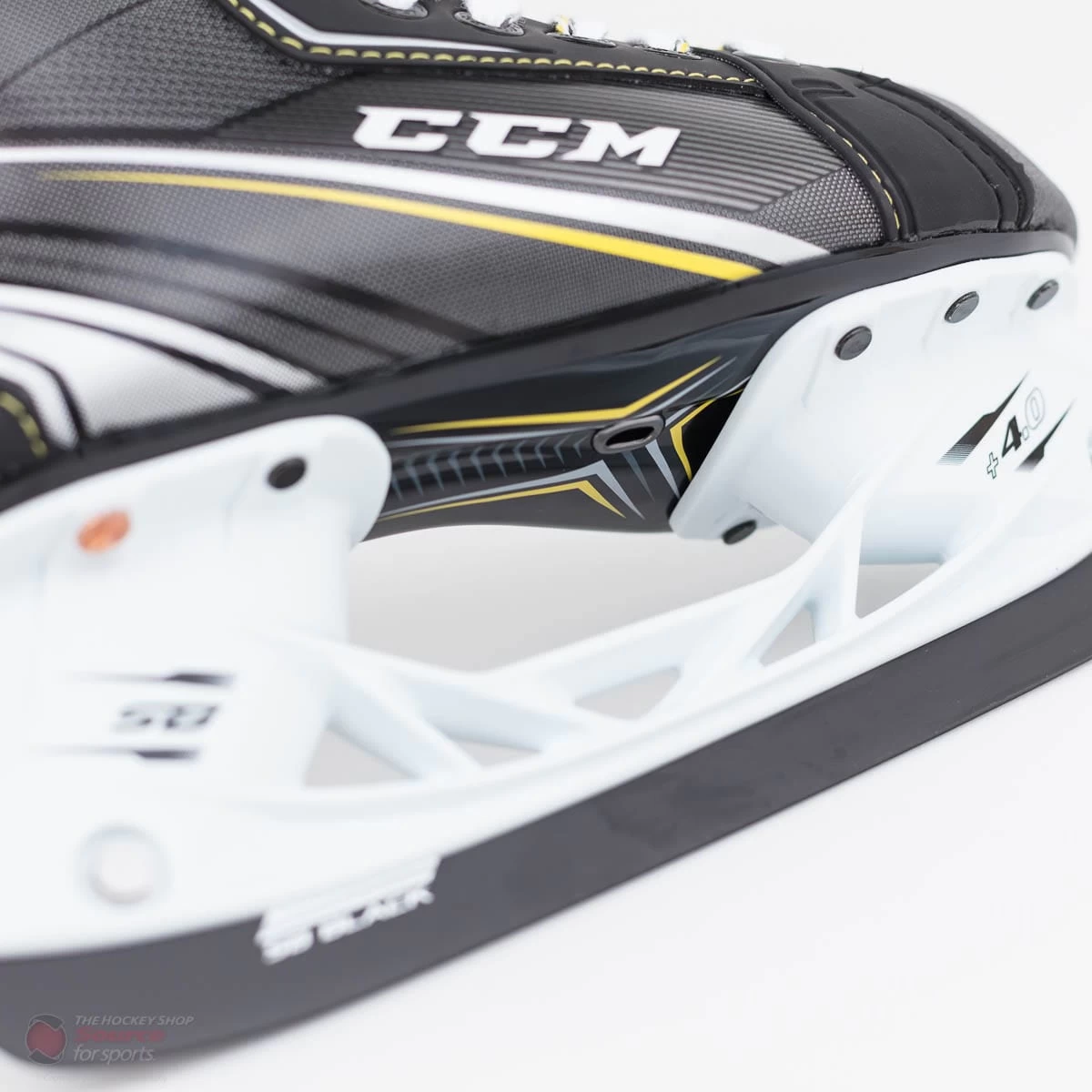 CCM Tacks Vector Plus Senior Hockey Skates (2018) 12 CCM Tacks Vector Plus Senior Hockey Skates (2018) - Image 10