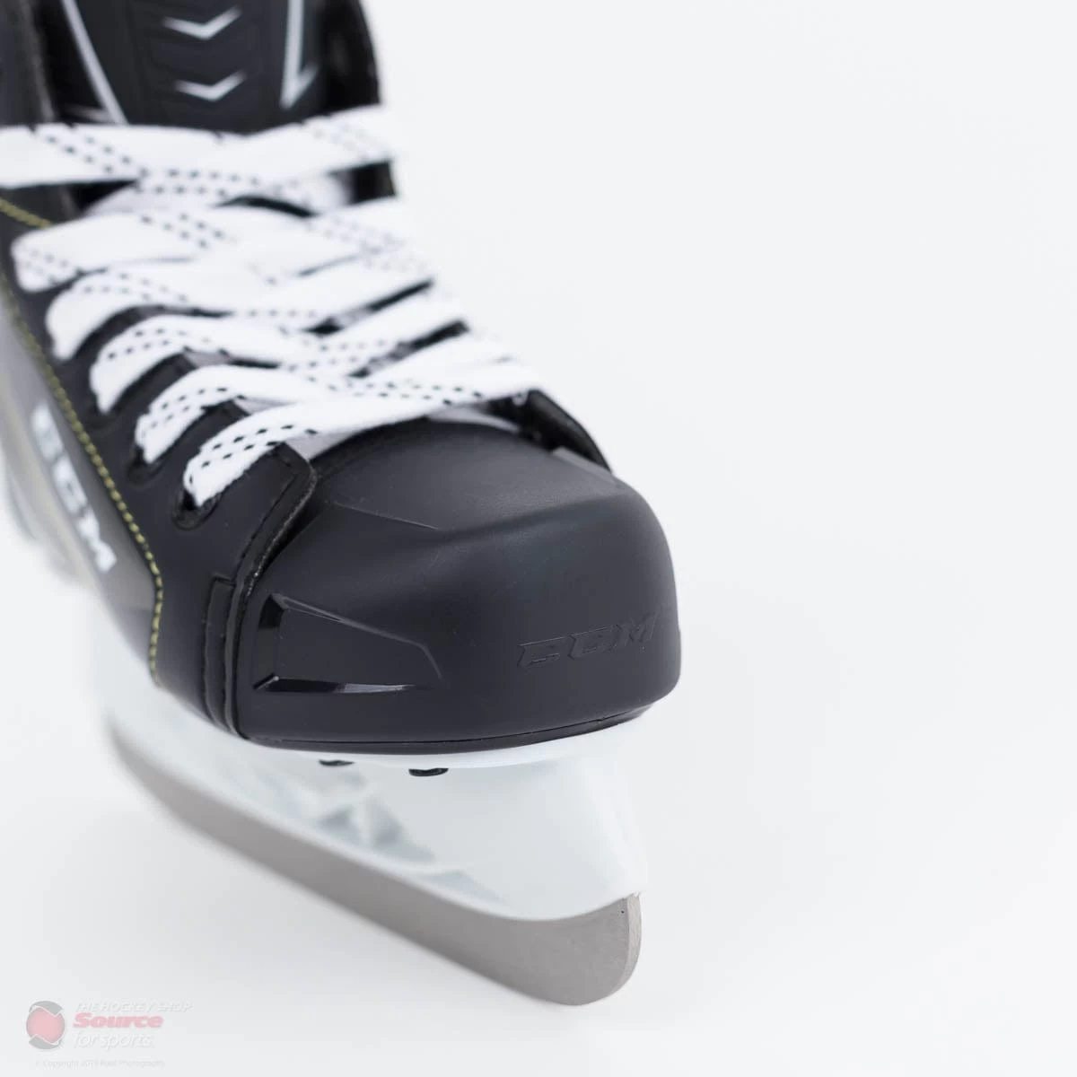 CCM Tacks Vector Pro Youth Hockey Skates (2018) 8 CCM Tacks Vector Pro Youth Hockey Skates (2018) - Image 6