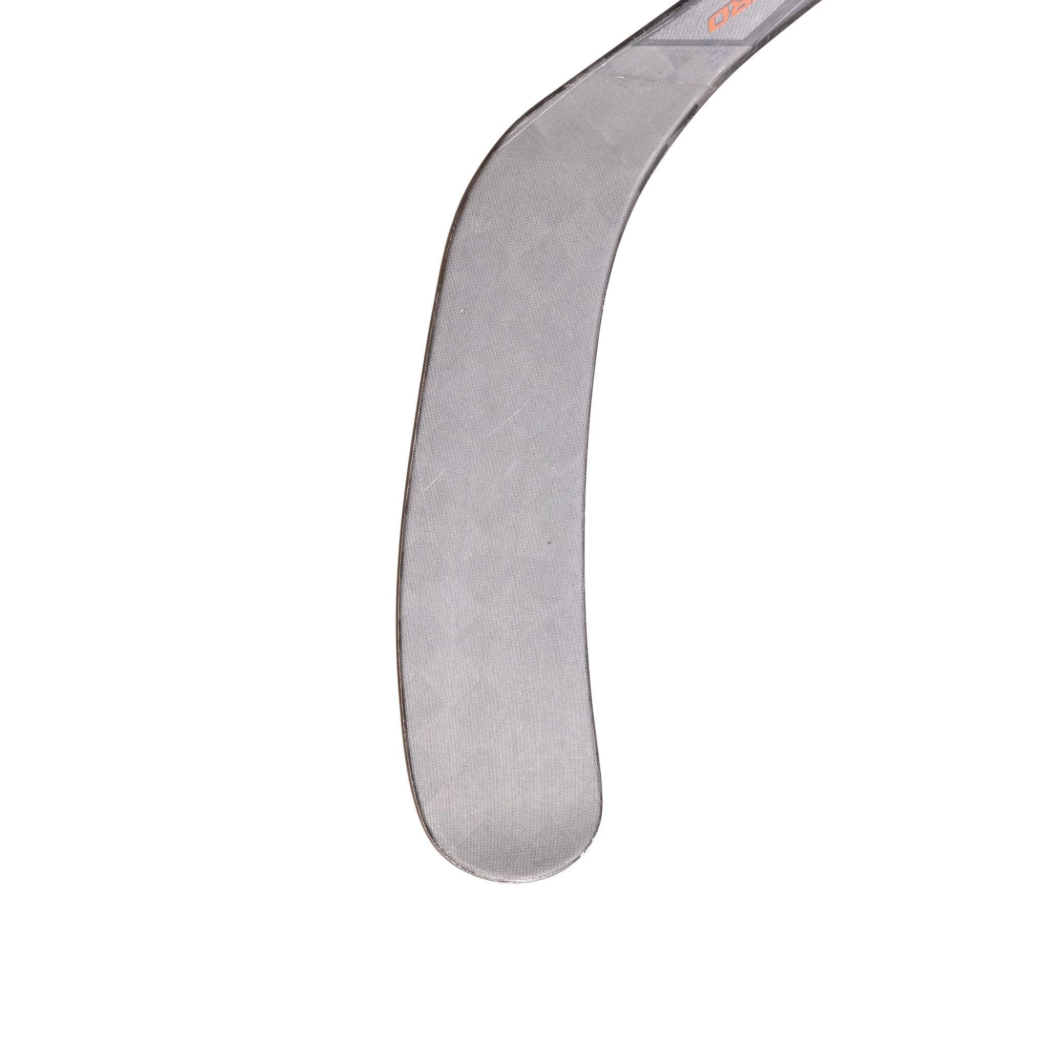 CCM Jetspeed FT4 Pro Intermediate Hockey Stick 15 CCM Jetspeed FT4 Pro Intermediate Hockey Stick - Image 13