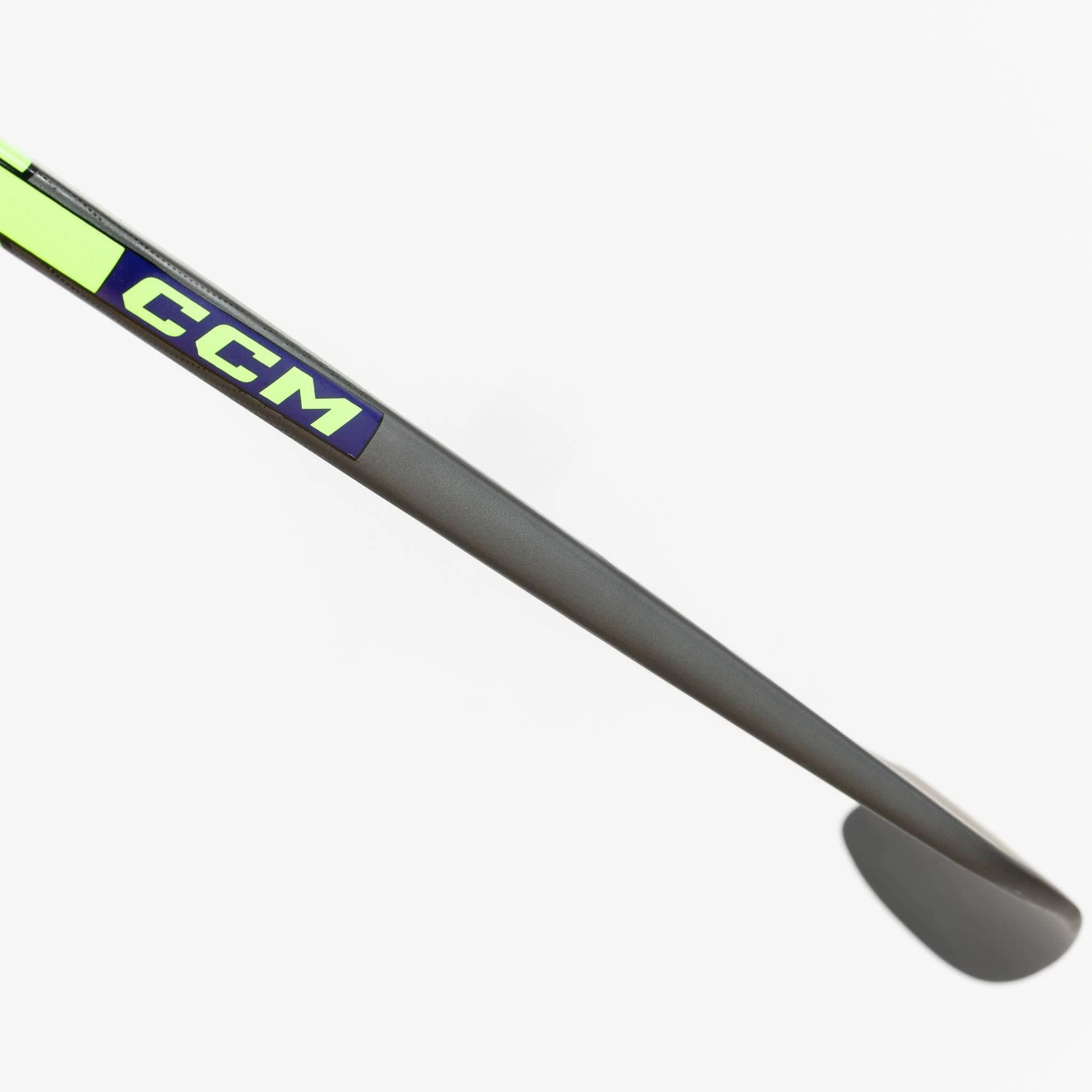 CCM RIBCOR Trigger Youth Hockey Stick 5 CCM RIBCOR Trigger Youth Hockey Stick - Image 3