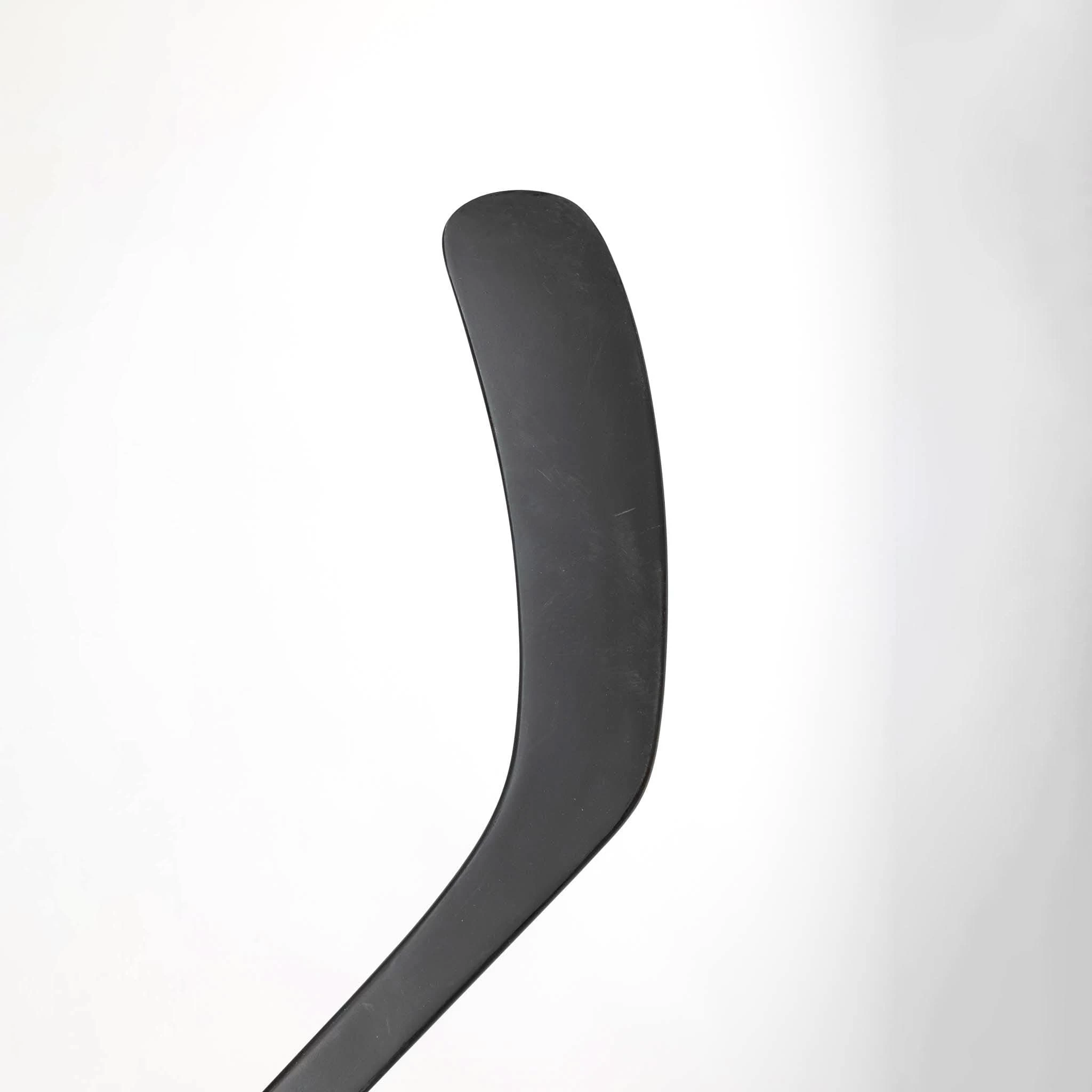 CCM Super Tacks 9360 Intermediate Hockey Stick 8 CCM Super Tacks 9360 Intermediate Hockey Stick - Image 6