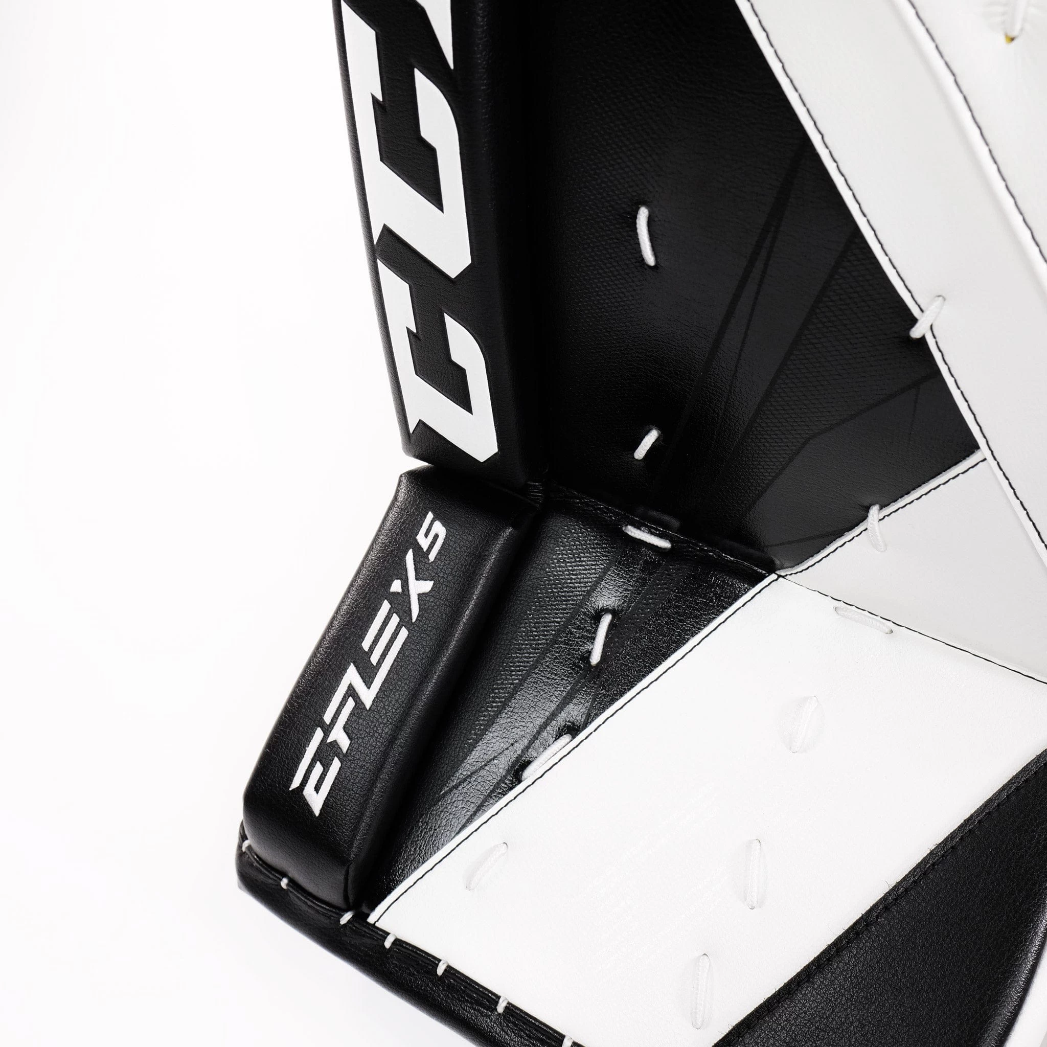 CCM Extreme Flex 5 Senior Goalie Leg Pads - "Pro" Stock - Cam Matwiv 8 CCM Extreme Flex 5 Senior Goalie Leg Pads - "Pro" Stock - Cam Matwiv - Image 6