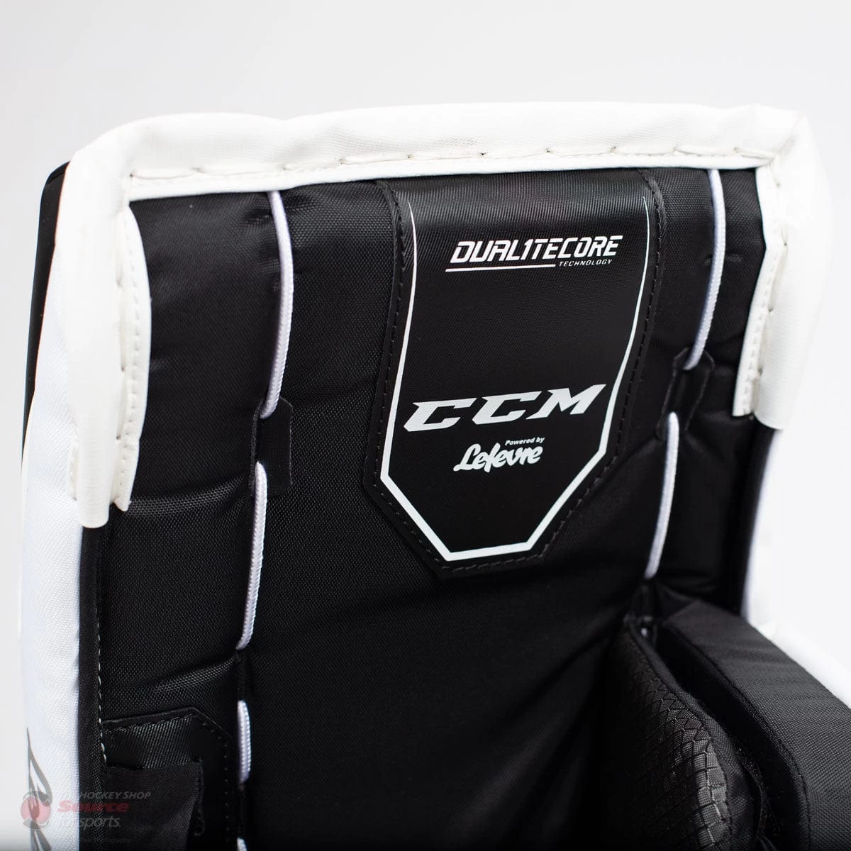 CCM Extreme Flex E4.5 Junior Goalie Leg Pads - Source Exclusive 9 CCM Extreme Flex E4.5 Junior Goalie Leg Pads - Source Exclusive - Image 7