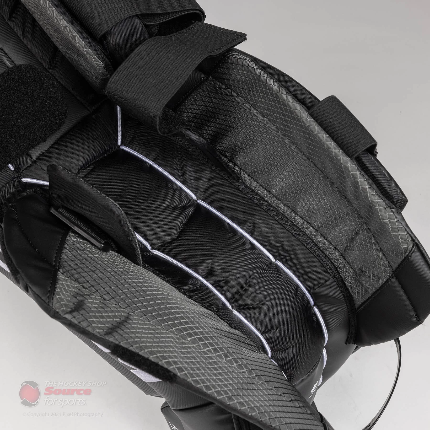 CCM Extreme Flex E5.5 Junior Goalie Leg Pads - Source Exclusive 12 CCM Extreme Flex E5.5 Junior Goalie Leg Pads - Source Exclusive - Image 10