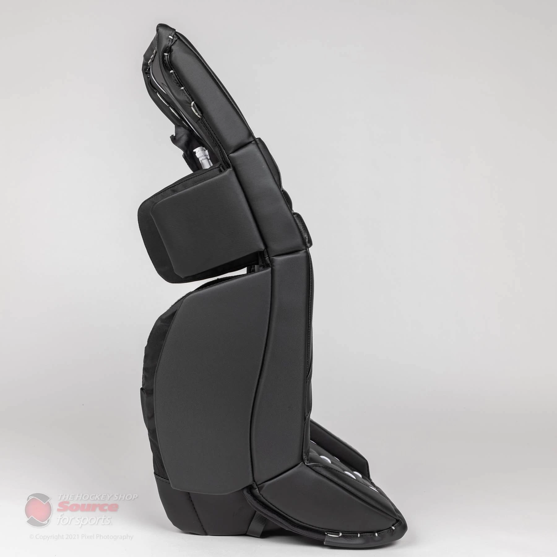 CCM Extreme Flex E5.5 Junior Goalie Leg Pads - Source Exclusive 4 CCM Extreme Flex E5.5 Junior Goalie Leg Pads - Source Exclusive - Image 2