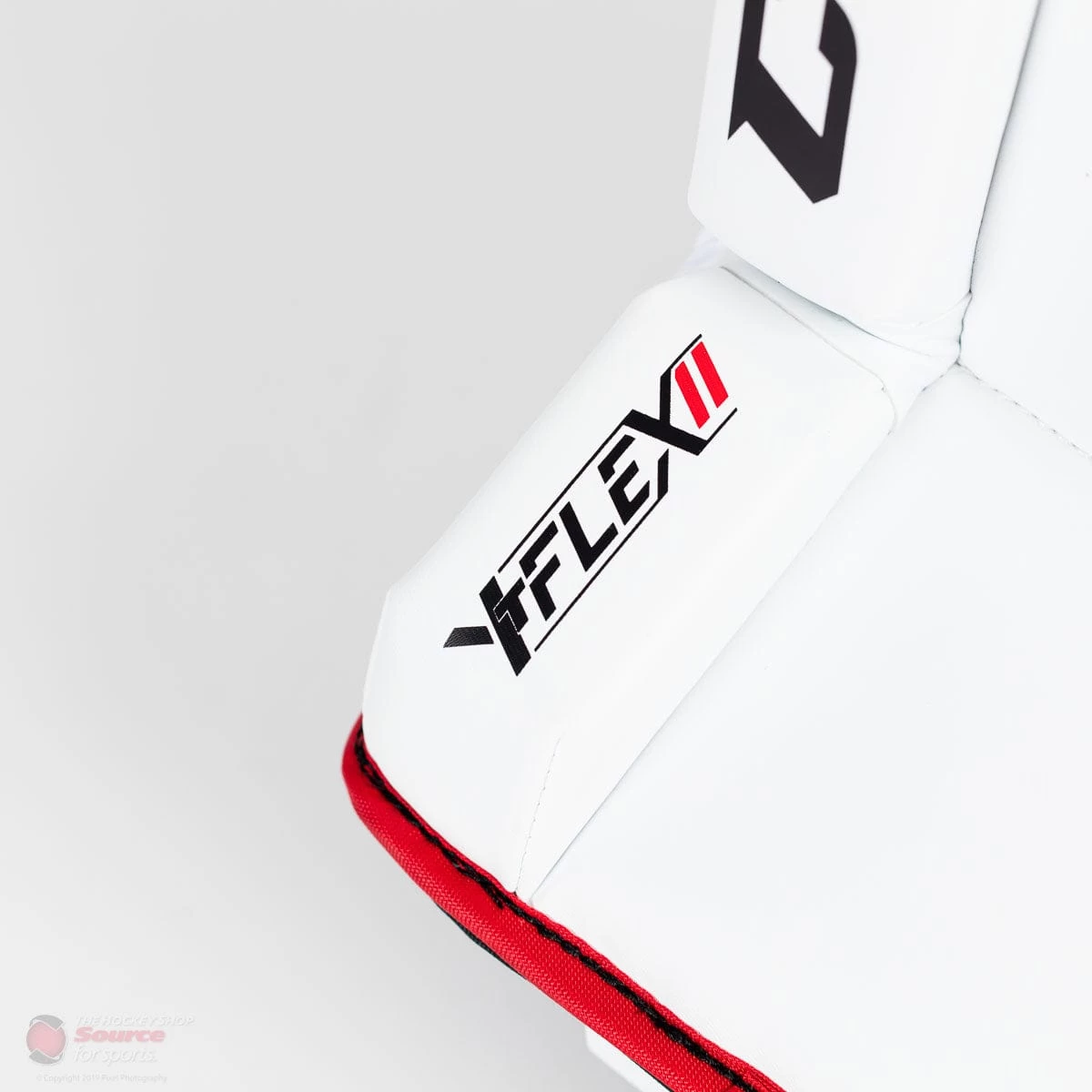 CCM YTFlex 2 Youth Goalie Leg Pads 6 CCM YTFlex 2 Youth Goalie Leg Pads - Image 4